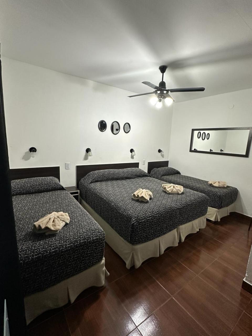 Hotel Quito Buenos Aires Dış mekan fotoğraf